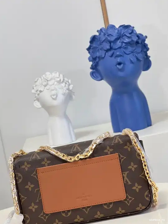 WIS LOUIS MARCEAU VUITTON 0619